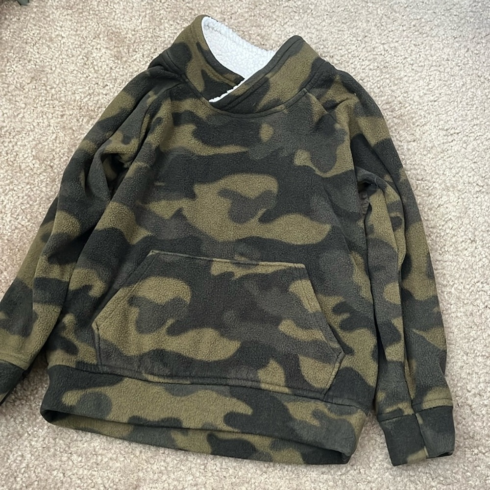 Boys fleece